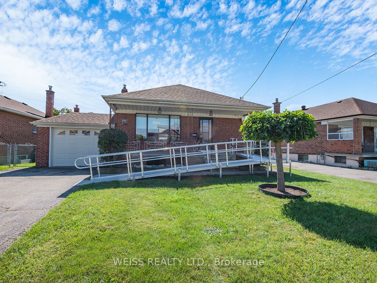 79 Cuffley Cres S, Toronto, Ontario, Downsview-Roding-CFB