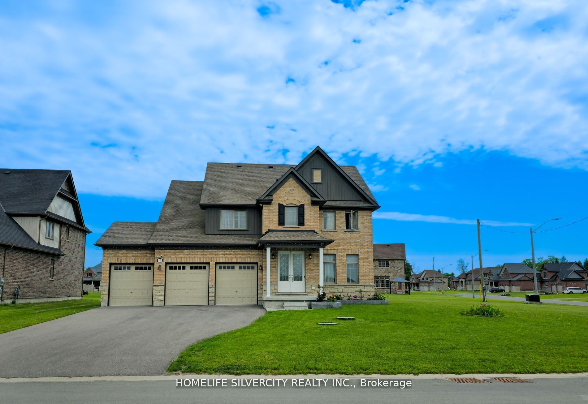 12 Summer Breeze Dr, Quinte West, Ontario, 