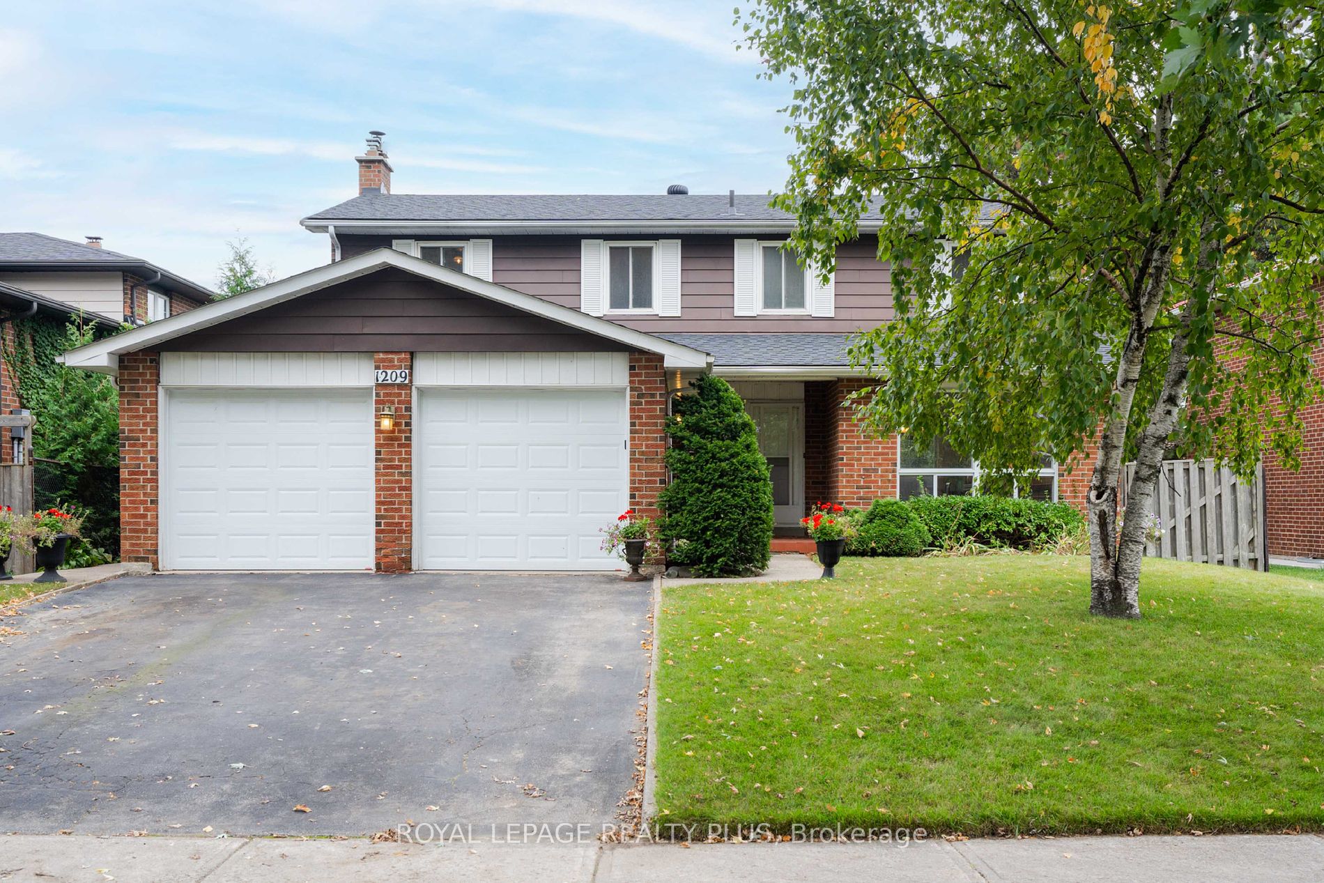 1209 Melton Dr, Mississauga, Ontario, Lakeview