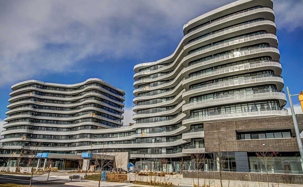 99 The Donway  W, Toronto, Ontario, Banbury-Don Mills