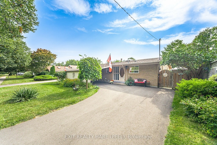 12 Oakley Blvd, Toronto, Ontario, Bendale