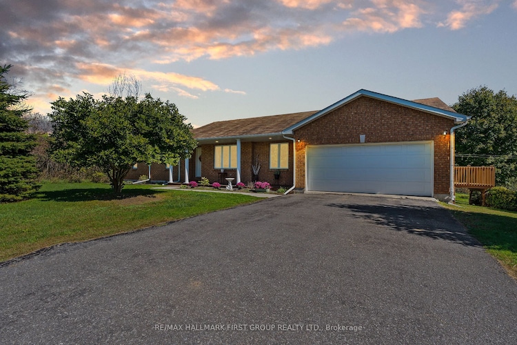 4374 Duff Rd, South Frontenac, Ontario, 