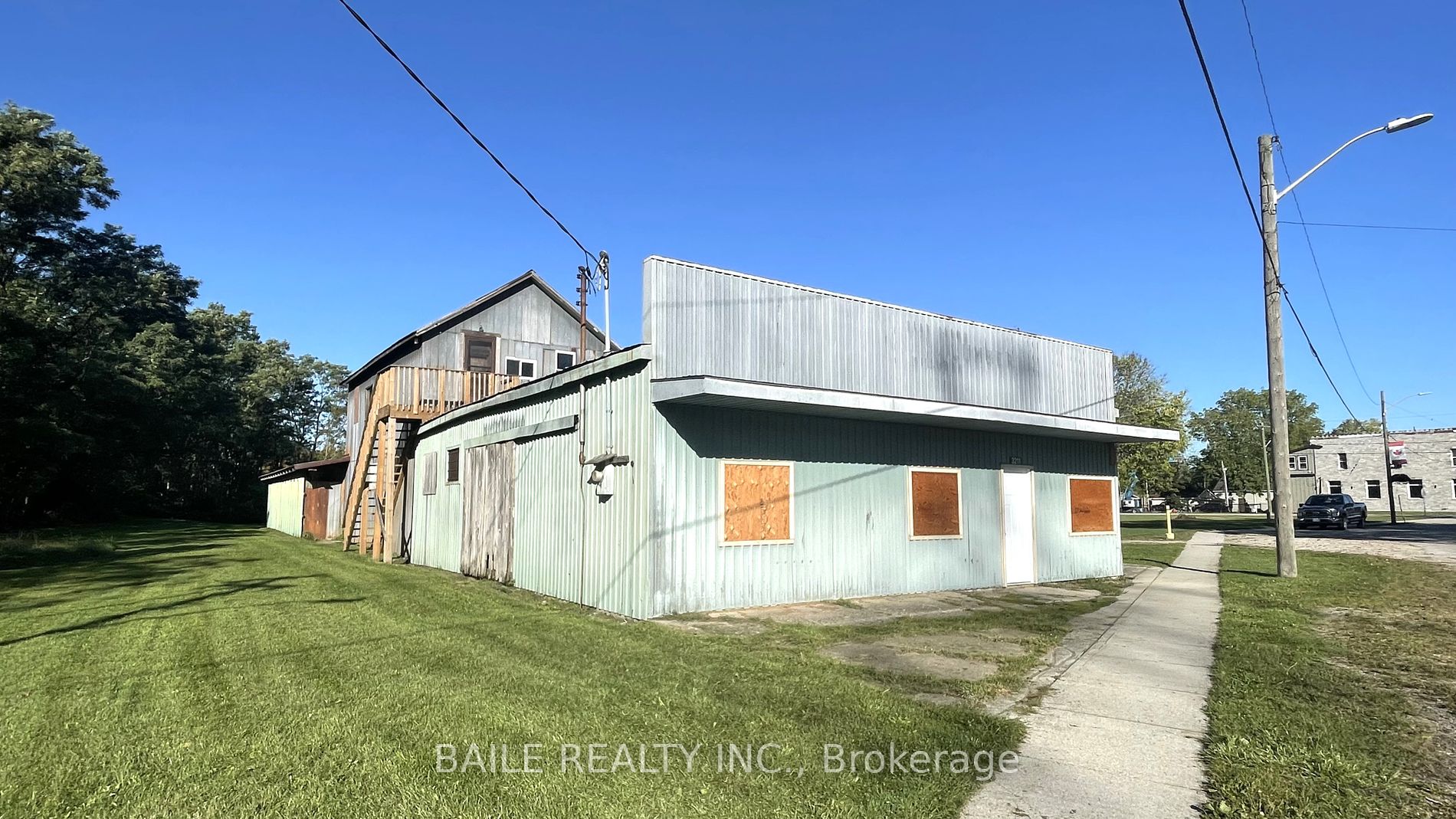 3211 River St, Brooke-Alvinston, Ontario, Brooke Alvinston