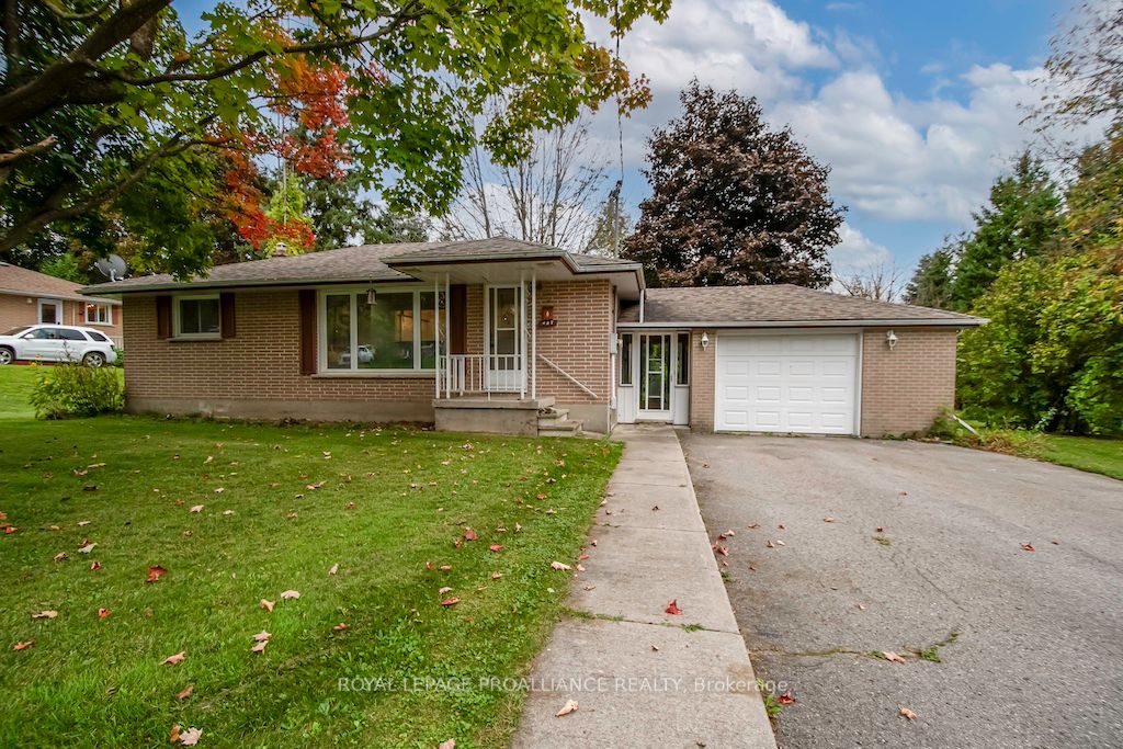 427 Southpark Dr, Peterborough, Ontario, Ashburnham