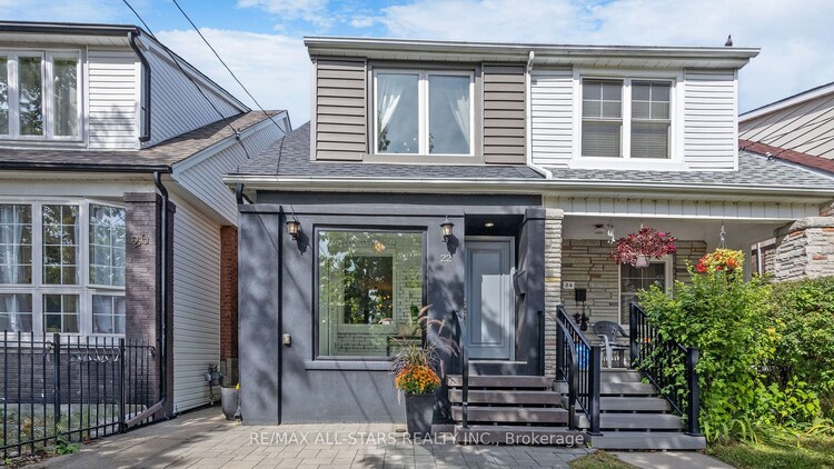 22 Fielding Ave, Toronto, Ontario, Danforth