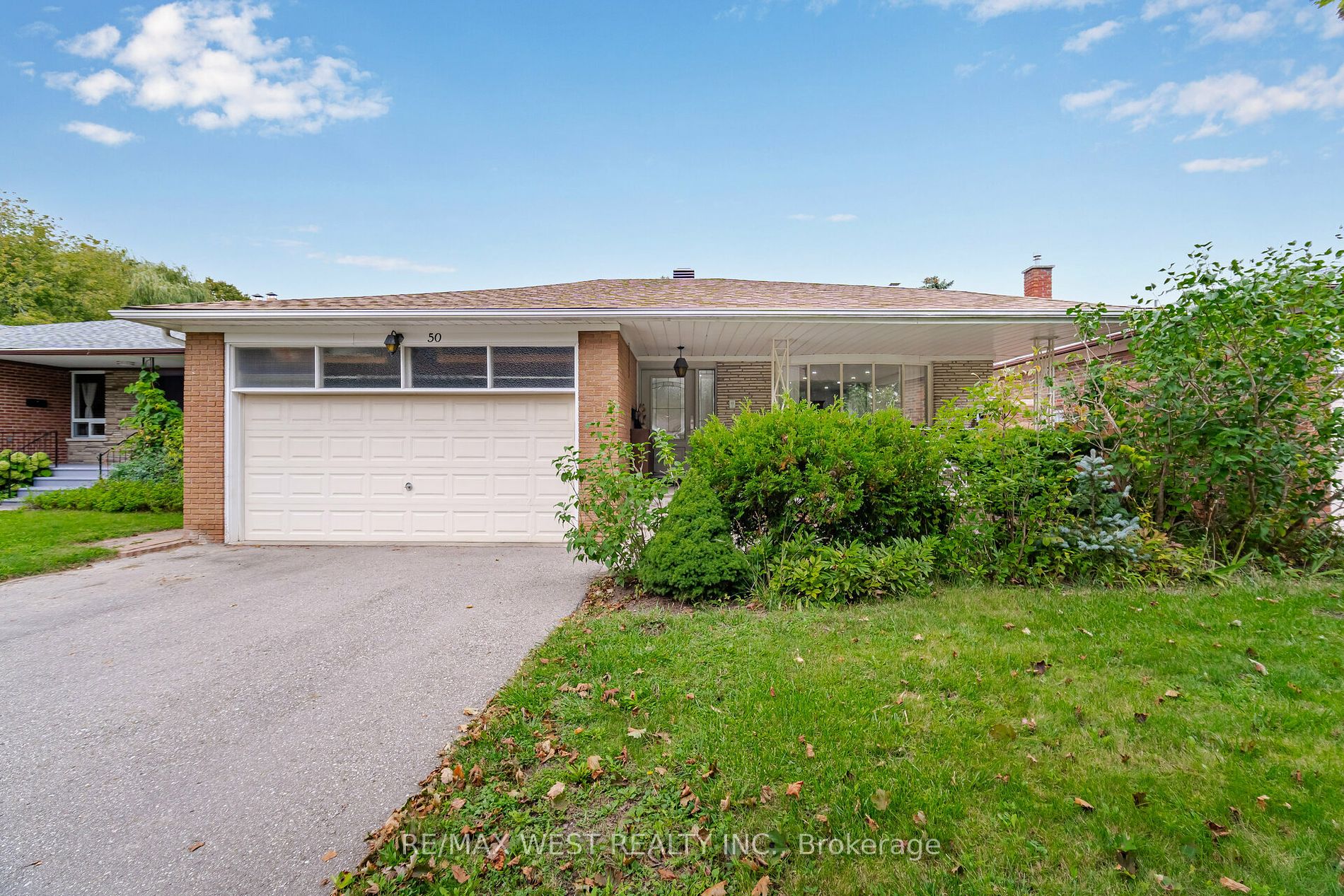 50 Bruce Farm Dr, Toronto, Ontario, Bayview Woods-Steeles