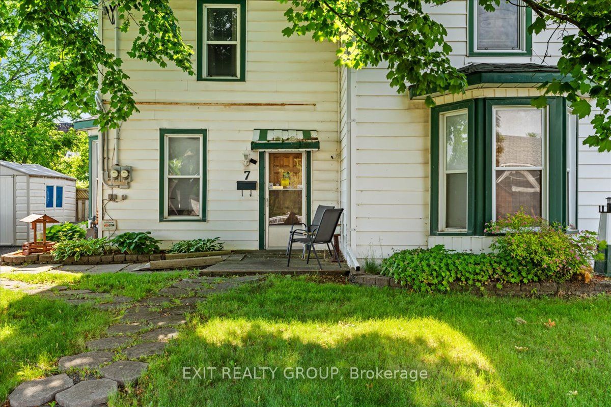 7 Radeski St, Quinte West, Ontario, 