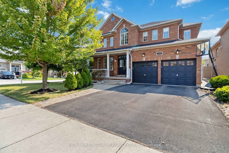 1050 Lonsdale Lane, Oakville, Ontario, Iroquois Ridge North