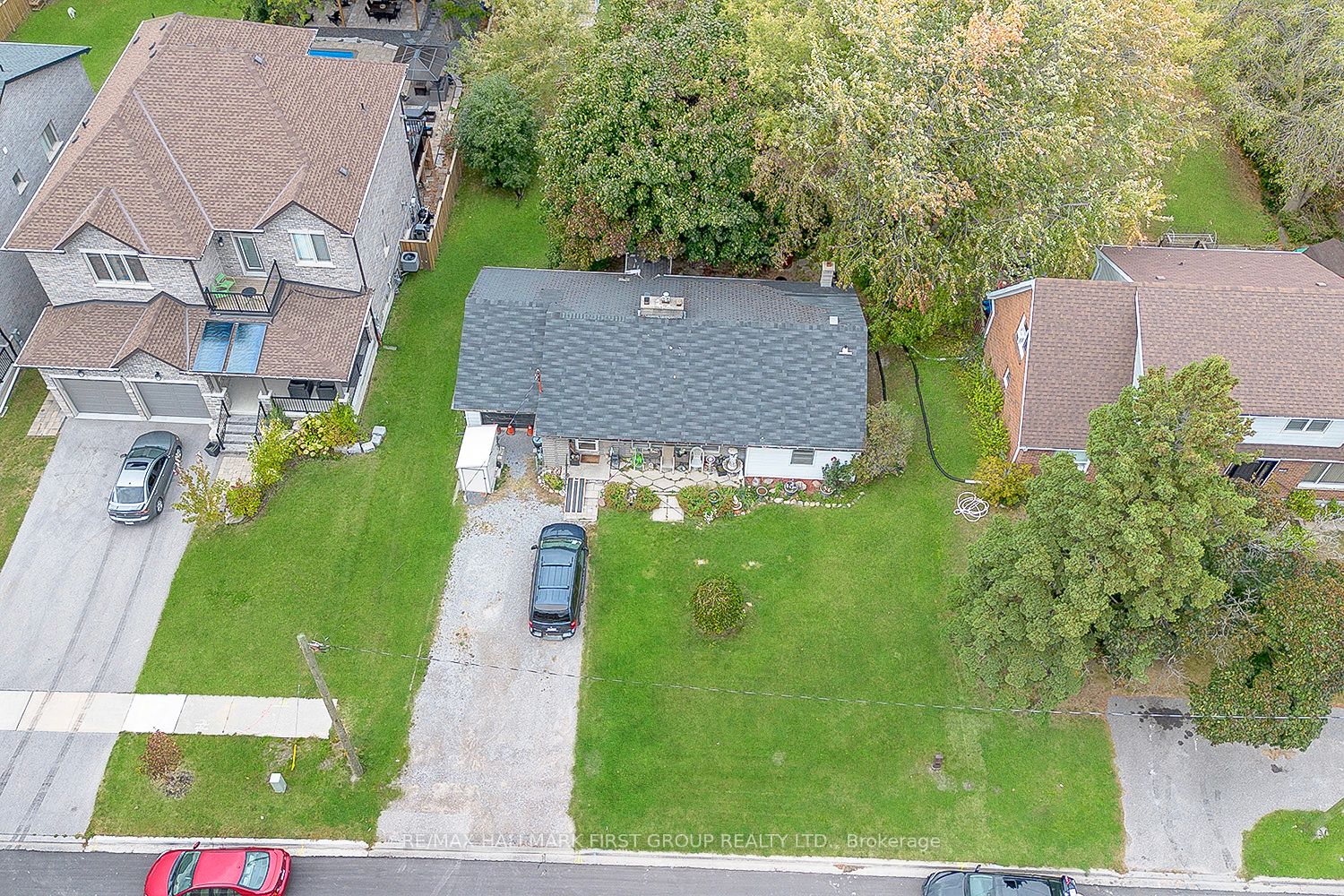 8 Grayson Rd, Ajax, Ontario, Central