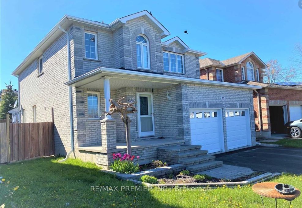 15 Dunsmore Lane, Barrie, Ontario, Georgian Drive