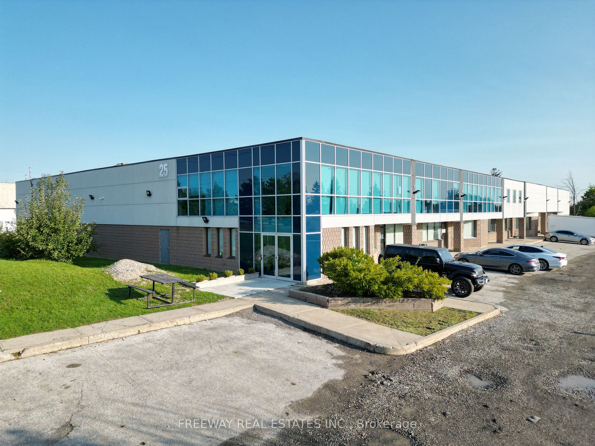 25 Sun Pac Blvd, Brampton, Ontario, Gore Industrial North