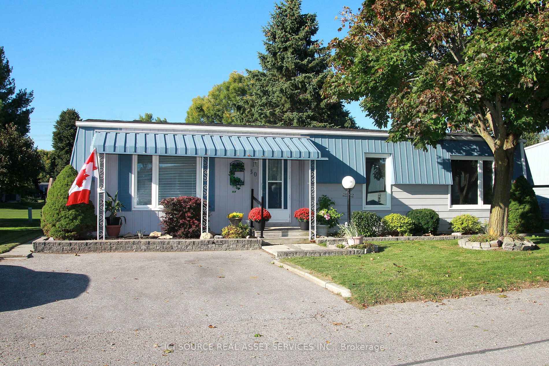 30 The Cove Rd, Clarington, Ontario, Newcastle