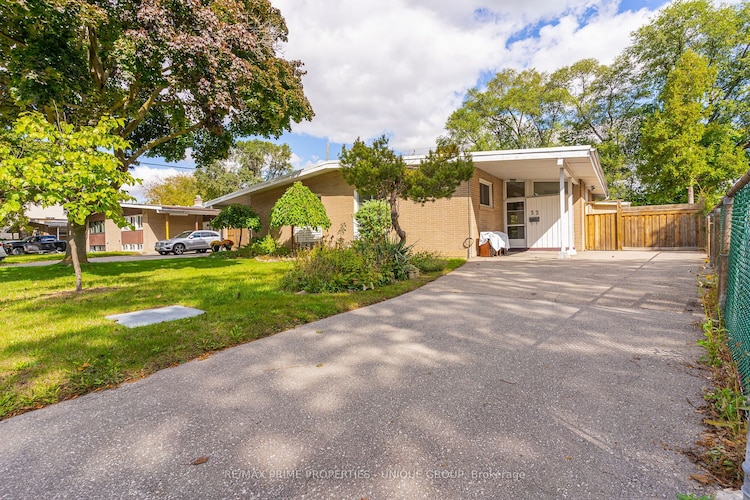 32 Pynford Cres, Toronto, Ontario, Parkwoods-Donalda