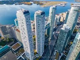 100 Harbour St N, Toronto, Ontario, Waterfront Communities C1