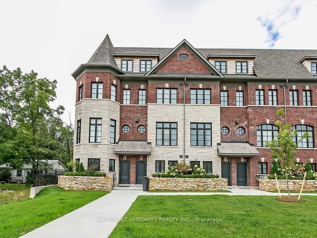 2160 Trafalgar Rd, Oakville, Ontario, River Oaks