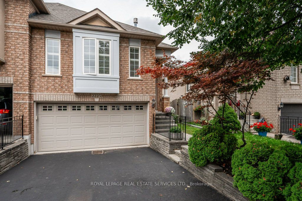 2225 Hummingbird Way, Oakville, Ontario, West Oak Trails