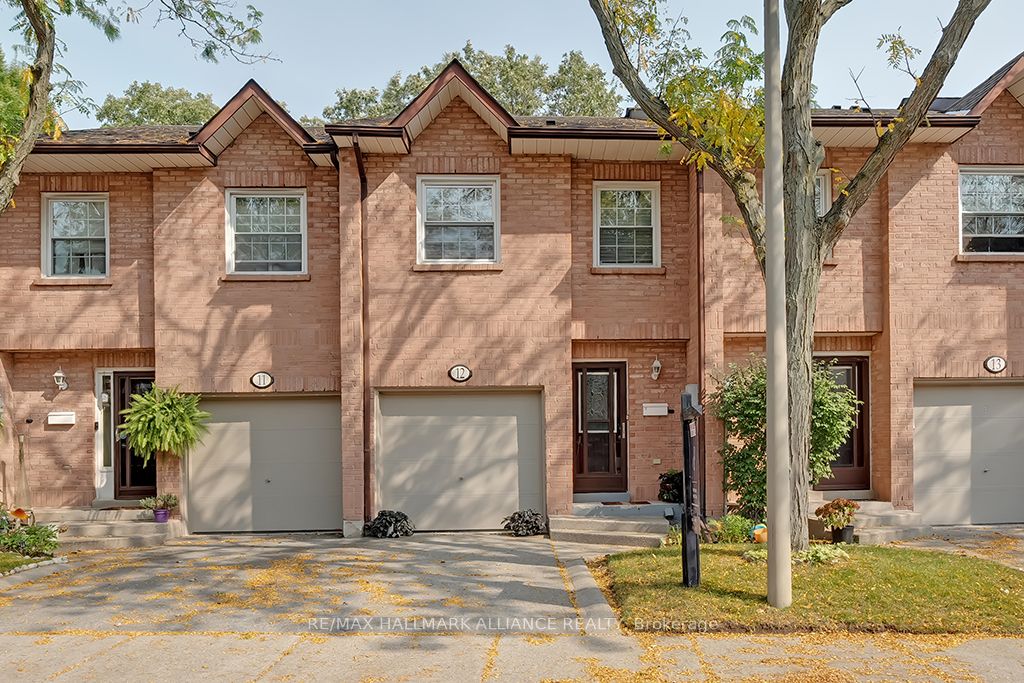 2004 Glenada Cres, Oakville, Ontario, Iroquois Ridge North