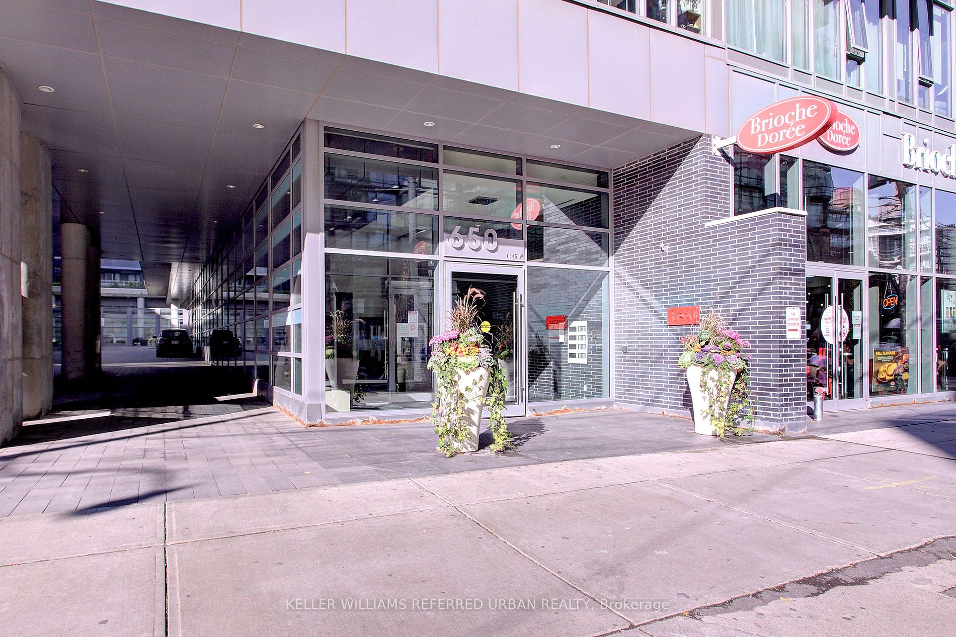 650 King St W, Toronto, Ontario, Waterfront Communities C1