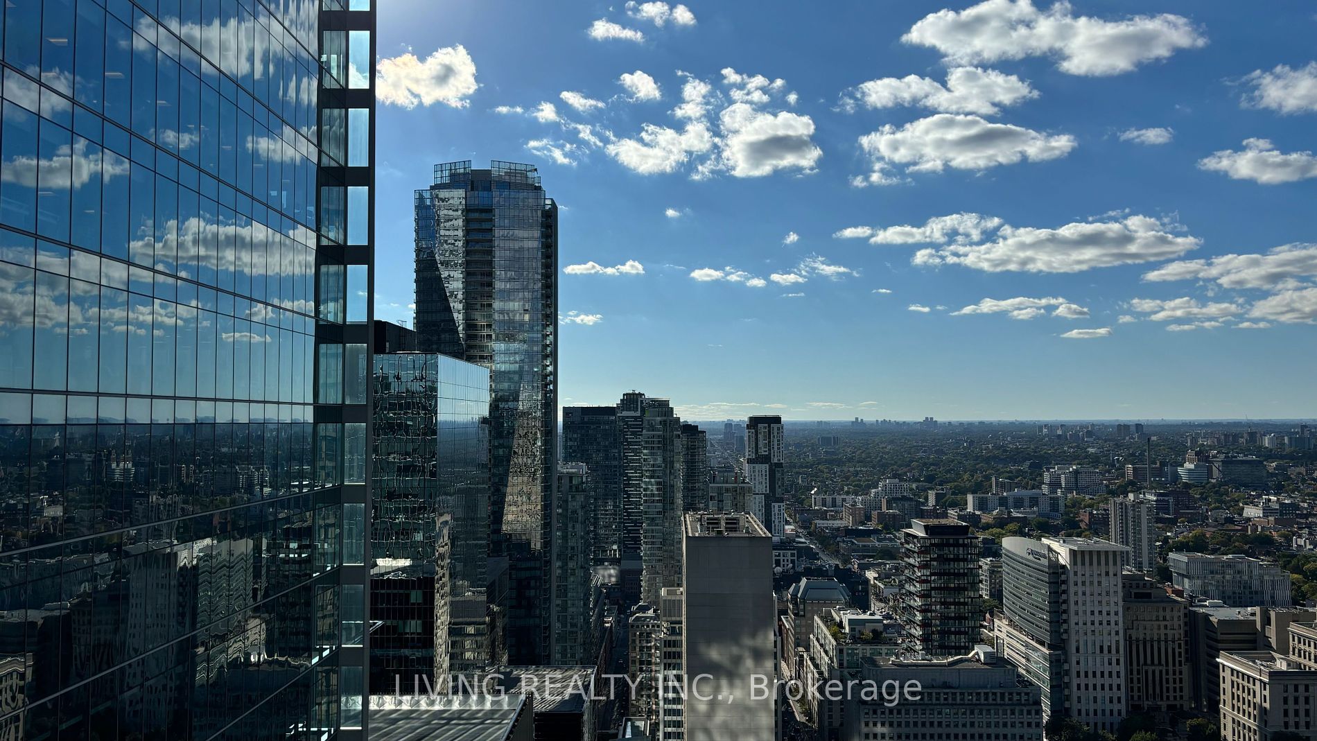 70 Temperance St, Toronto, Ontario, Bay Street Corridor