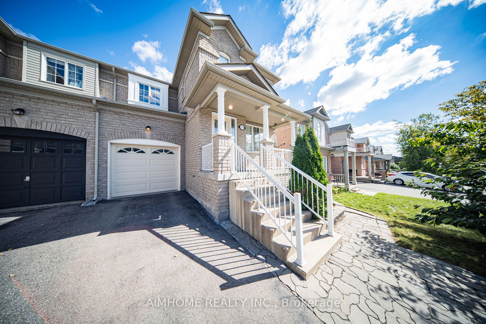 315 Flagstone Way, Newmarket, Ontario, Woodland Hill