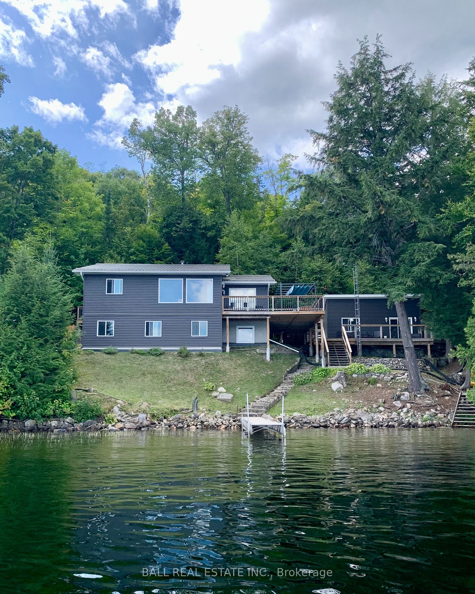 1758 Papineau Lake Rd, Hastings Highlands, Ontario, 