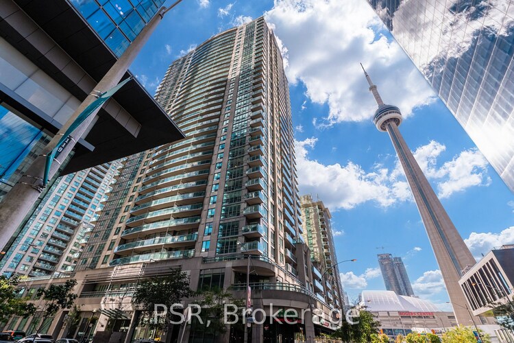 30 Grand Trunk Cres, Toronto, Ontario, Waterfront Communities C1