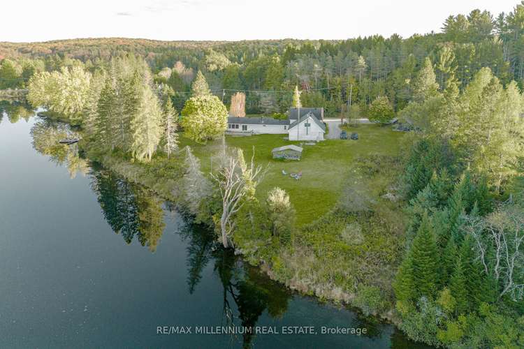 2377 Fraserburg Rd S, Bracebridge, Ontario, 