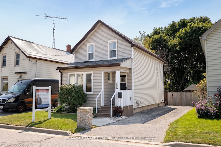 890 Robson St, Oshawa, Ontario, Lakeview