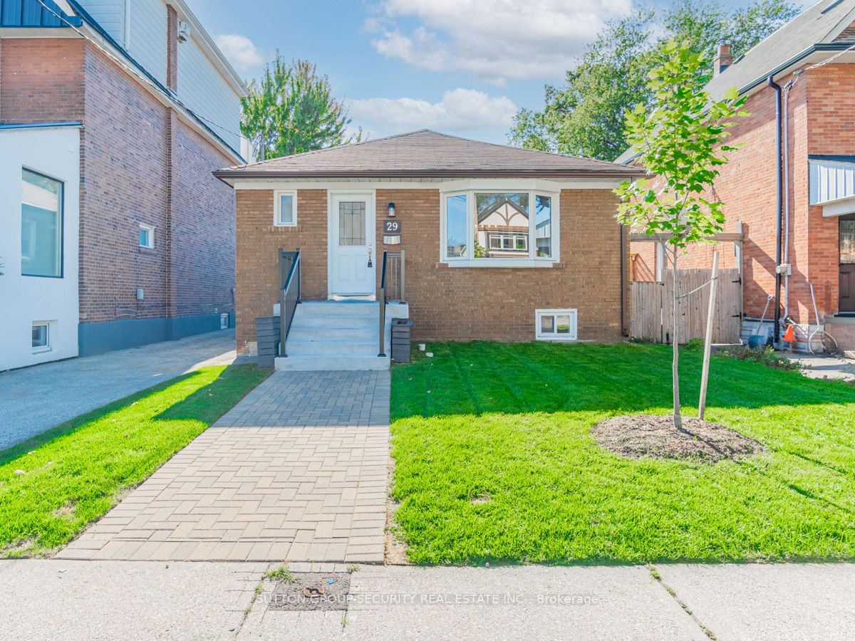 29 Morland Rd, Toronto, Ontario, Runnymede-Bloor West Village