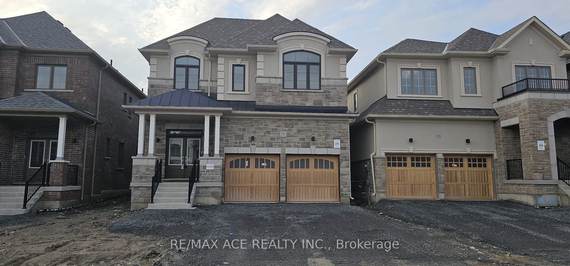 230 Flood Ave, Clarington, Ontario, Newcastle