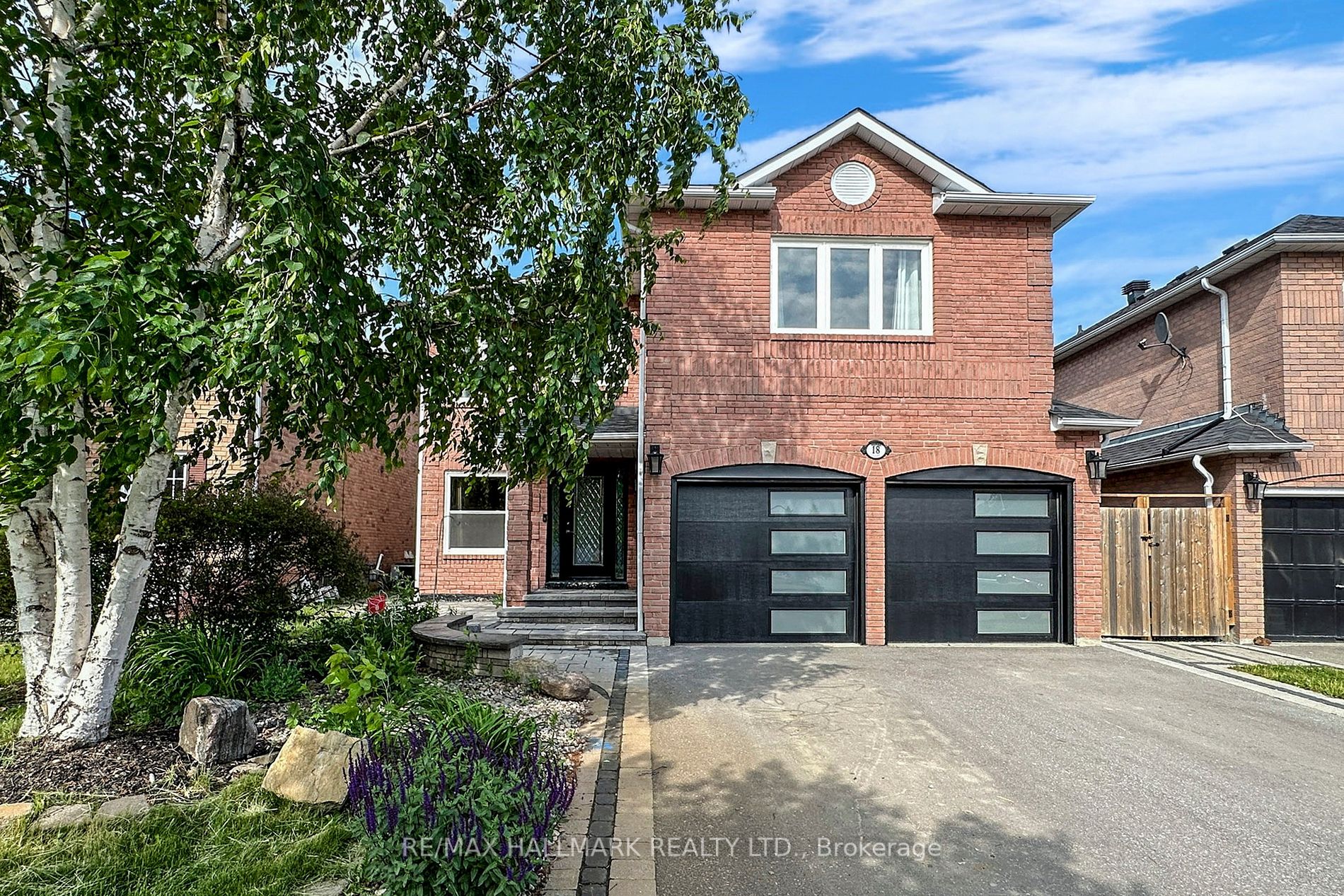 18 Howes St, Ajax, Ontario, Central West