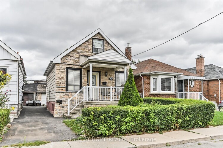 25 Beechwood Ave, Toronto, Ontario, Rockcliffe-Smythe