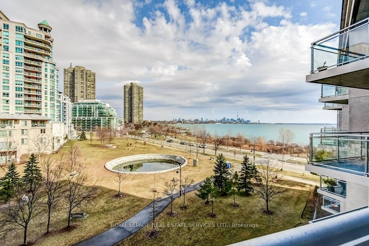 58 Marine Parade Dr, Toronto, Ontario, Mimico