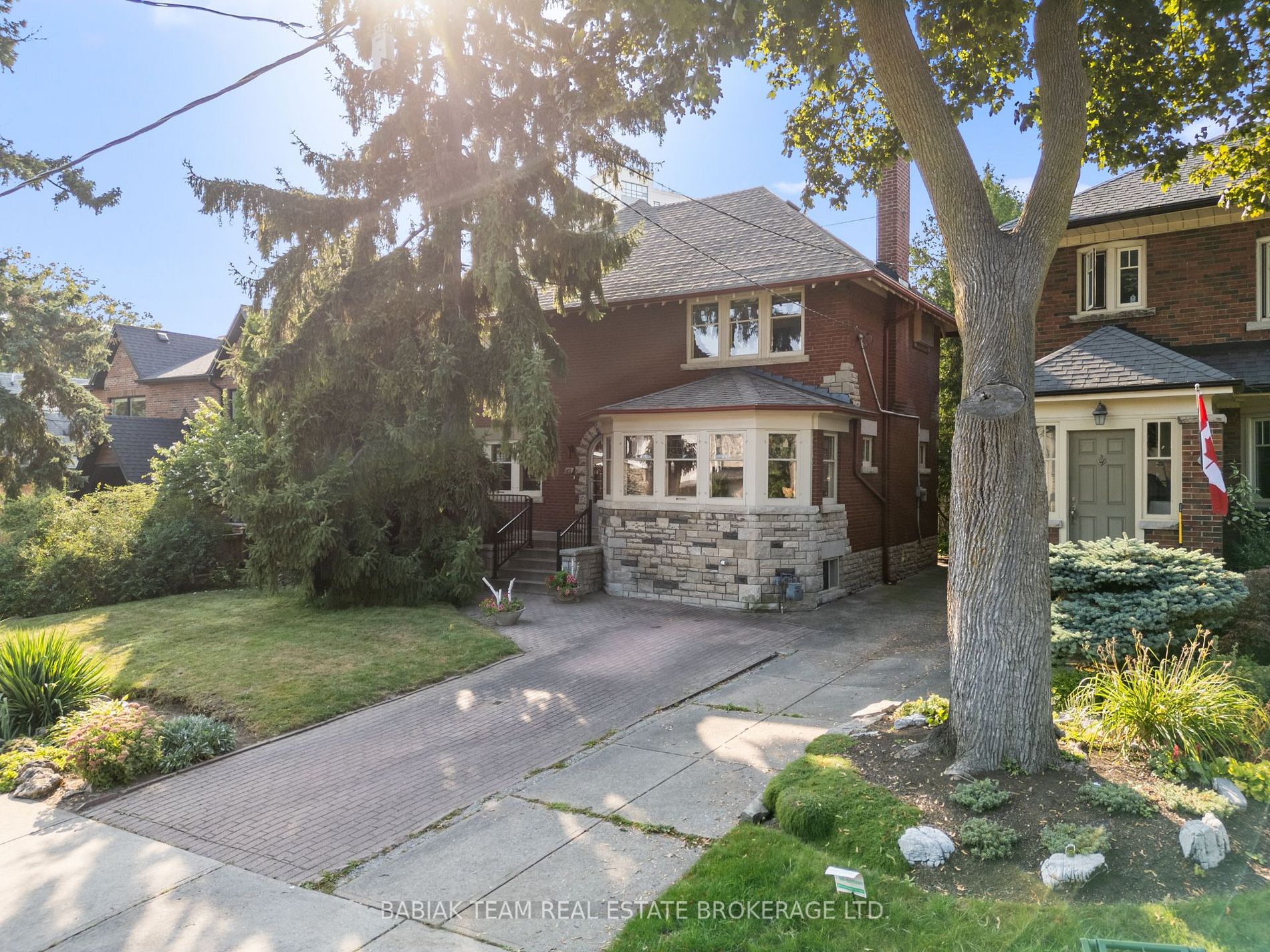 42 Larkin Ave, Toronto, Ontario, High Park-Swansea