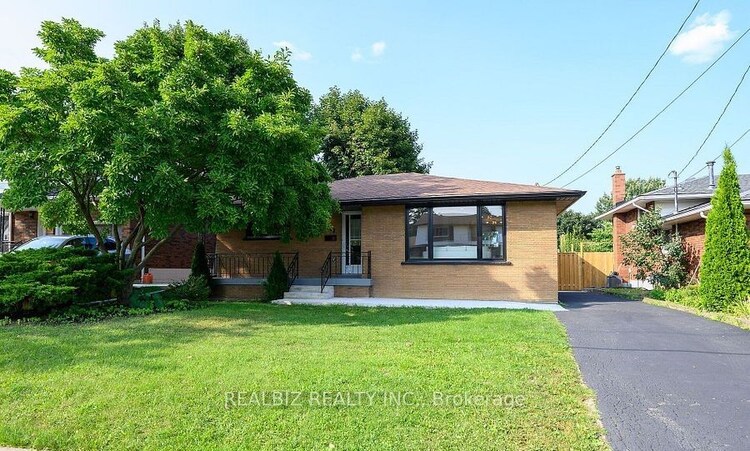 32 MIAMI Dr, Hamilton, Ontario, Rolston