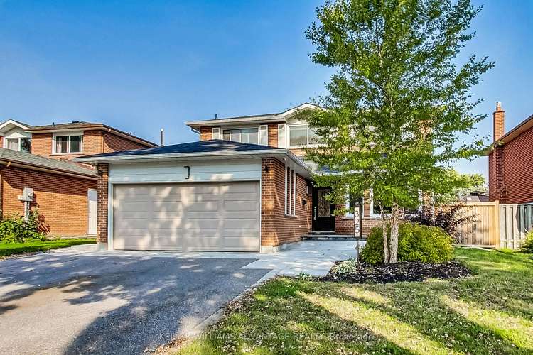 325 Buckingham Rd, Newmarket, Ontario, Bristol-London