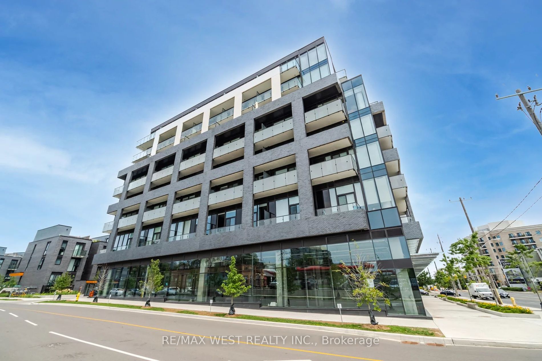 4208 Dundas St W, Toronto, Ontario, Islington-City Centre West