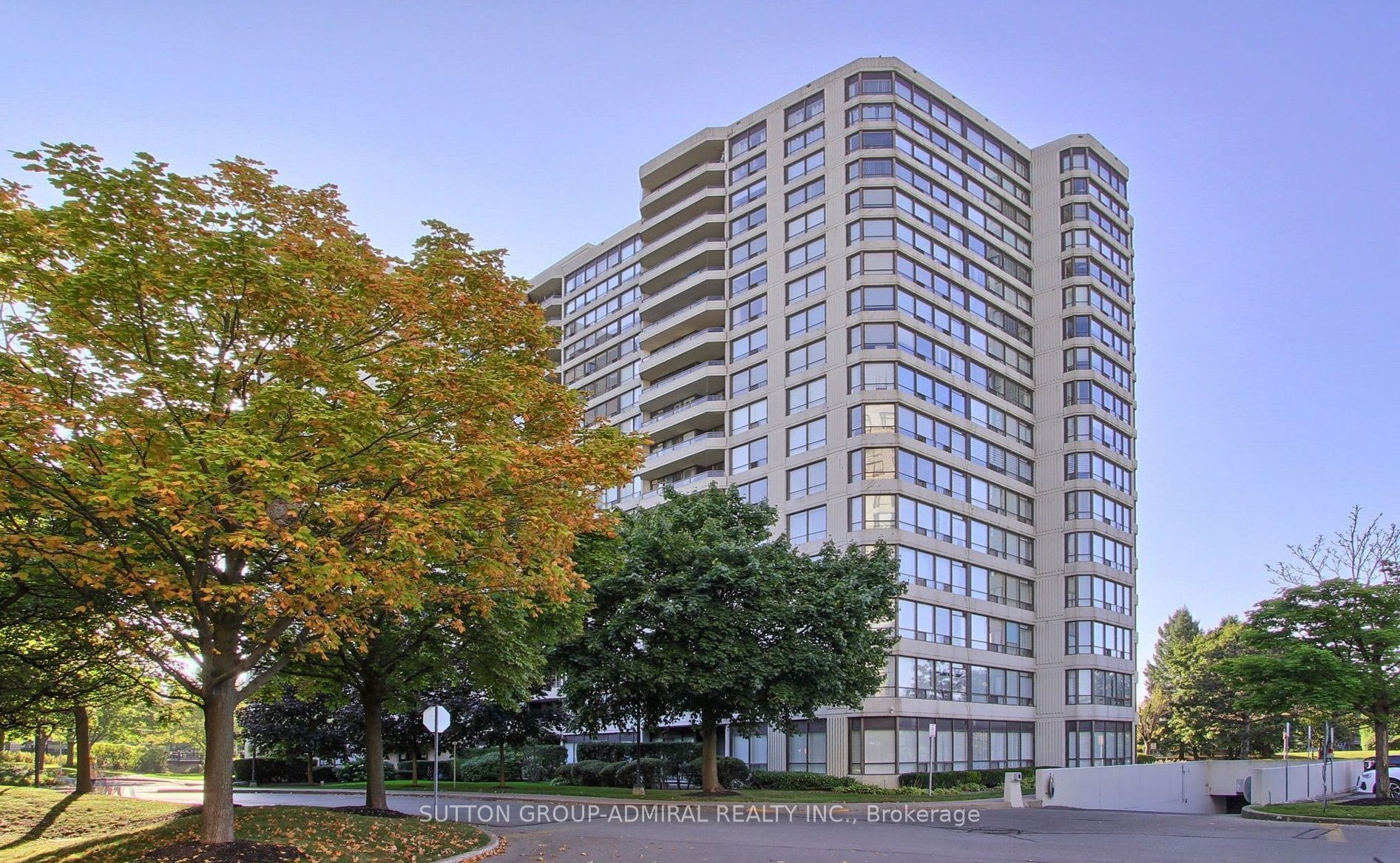 1121 Steeles Ave W, Toronto, Ontario, Westminster-Branson