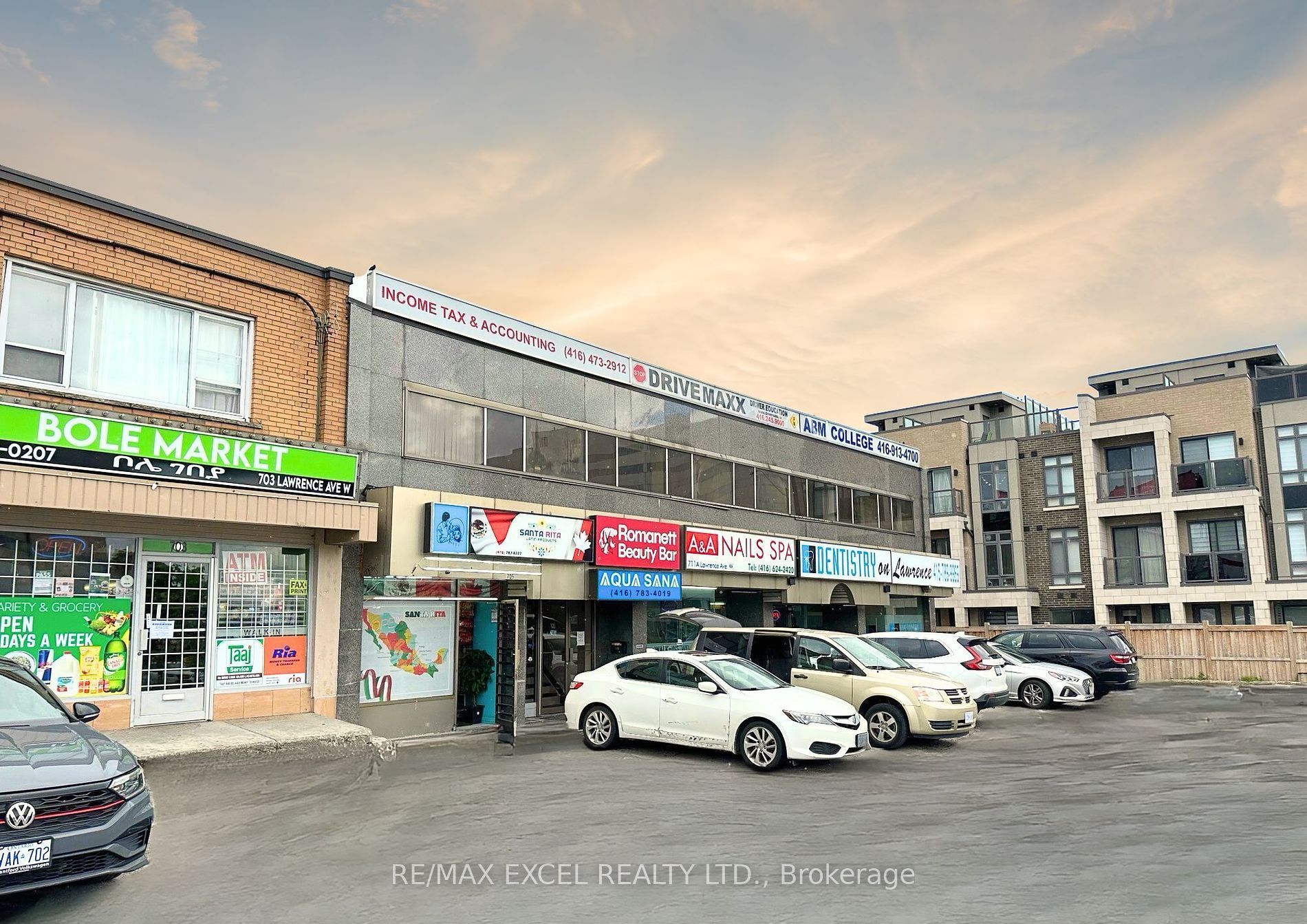 705 Lawrence Ave W, Toronto, Ontario, Yorkdale-Glen Park