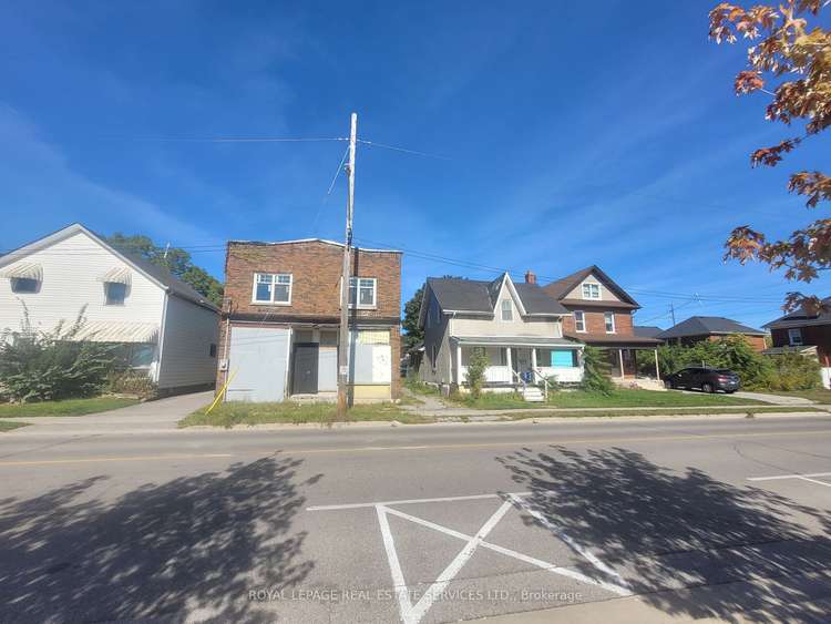 154-158 William St E, Oshawa, Ontario, O'Neill