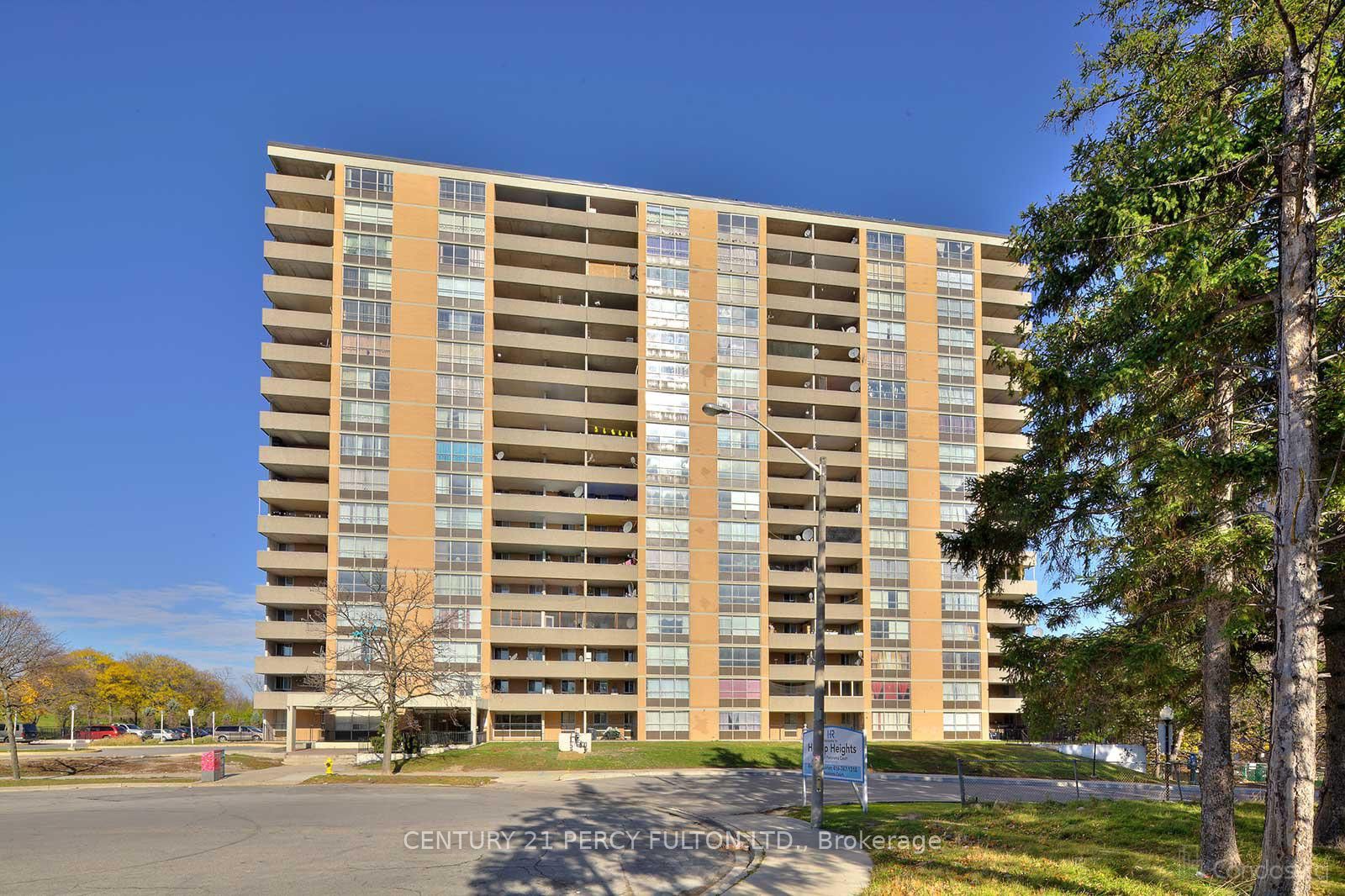 40 Panorama Crt, Toronto, Ontario, Mount Olive-Silverstone-Jamestown