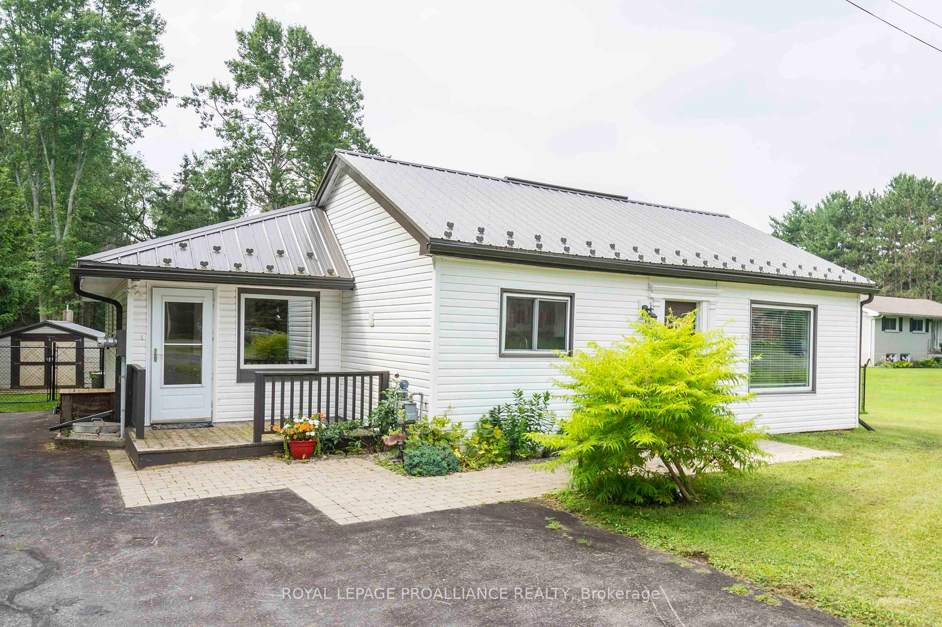 268 Harmony Rd, Belleville, Ontario, 