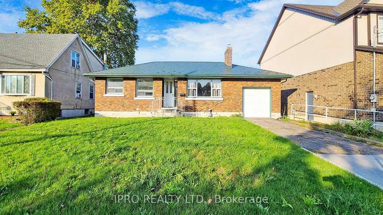 127 Moffatt St E, St. Catharines, Ontario, 