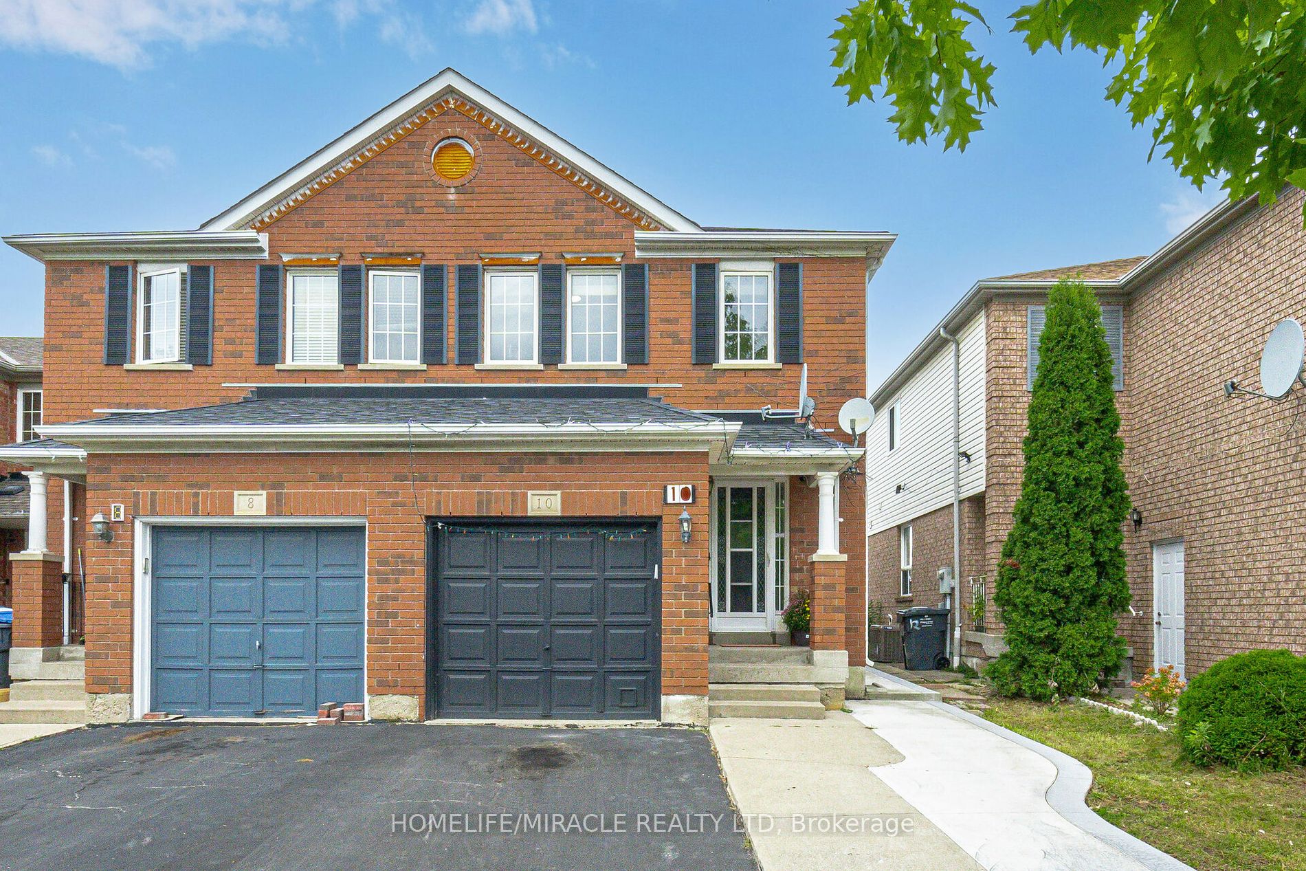 10 Hackberry Gate, Brampton, Ontario, Sandringham-Wellington North