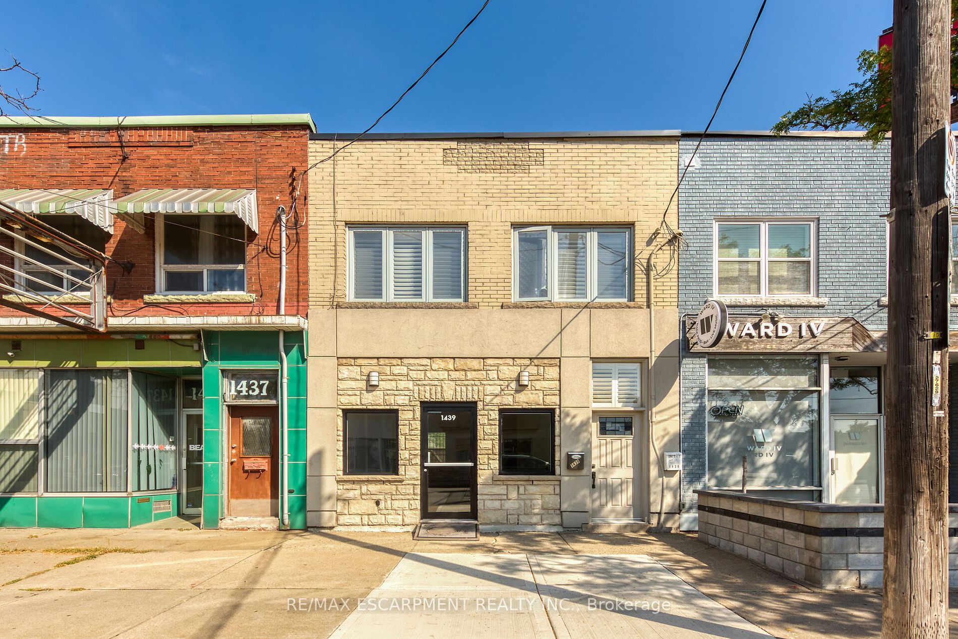 1439 Main St E, Hamilton, Ontario, Homeside