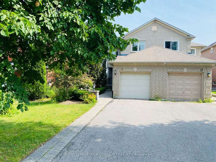 15 Fife Rd, Aurora, Ontario, Aurora Grove