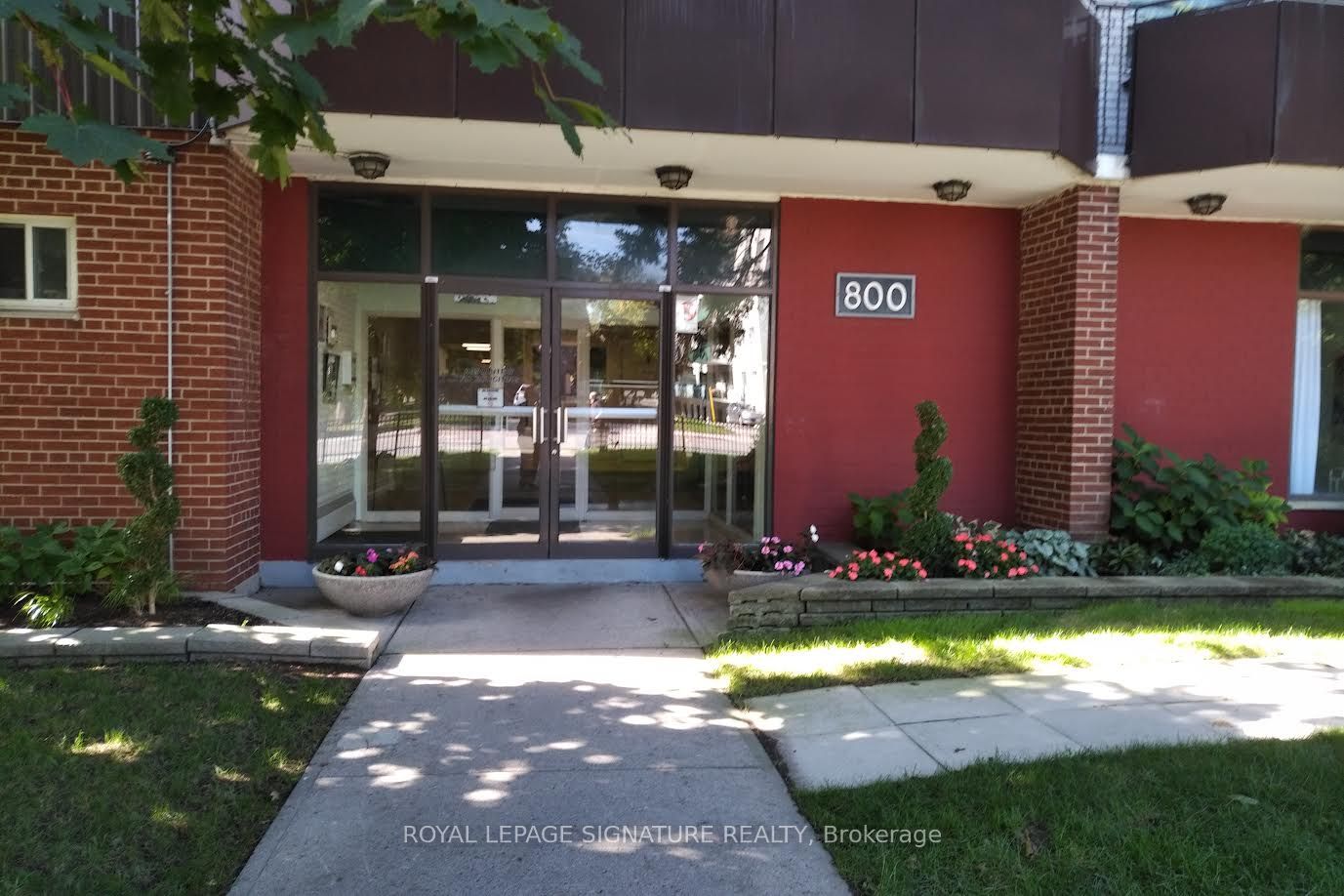 800 Kennedy Rd, Toronto, Ontario, Ionview