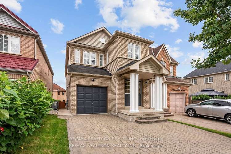 5 Guinevere Rd, Markham, Ontario, Cedarwood