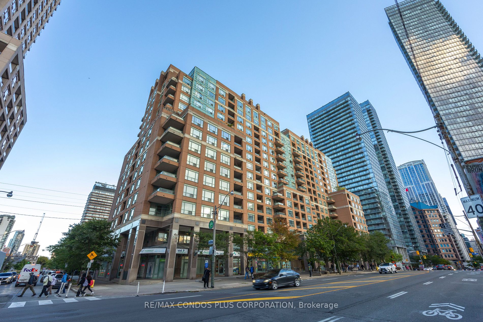 889 Bay St, Toronto, Ontario, Bay Street Corridor