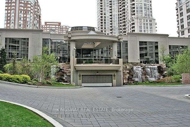 3888 Duke Of York Blvd, Mississauga, Ontario, City Centre